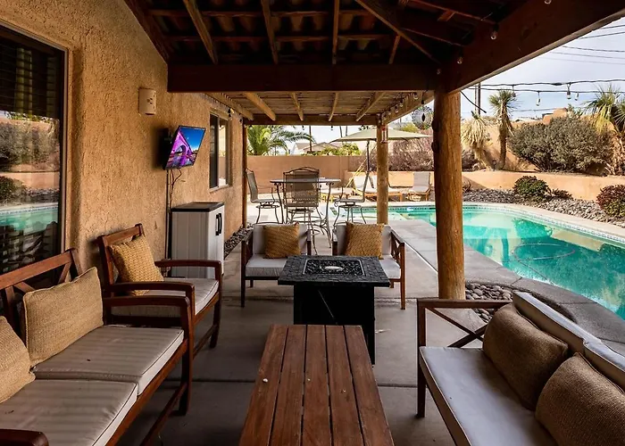Havasu Aloha Pool Firepit Designed For Comfort * Lake Havasu City