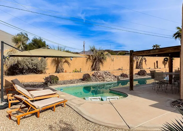 Havasu Aloha Pool Firepit Designed For Comfort Holiday home *