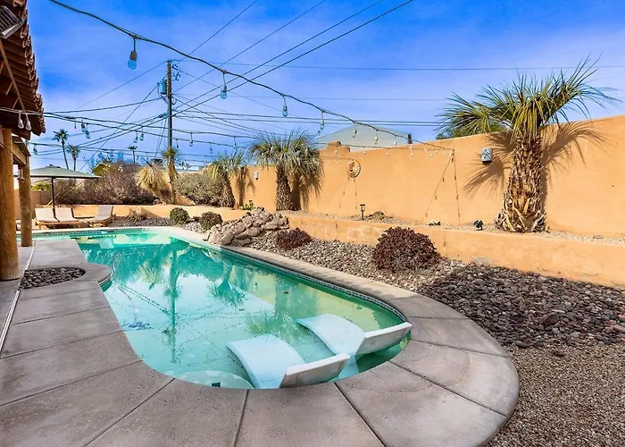Havasu Aloha Pool Firepit Designed For Comfort * Lake Havasu City