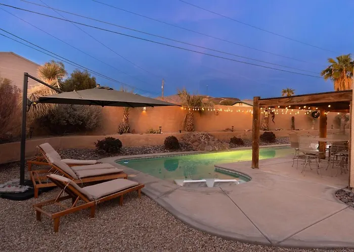 Havasu Aloha Pool Firepit Designed For Comfort Holiday home Lake Havasu City