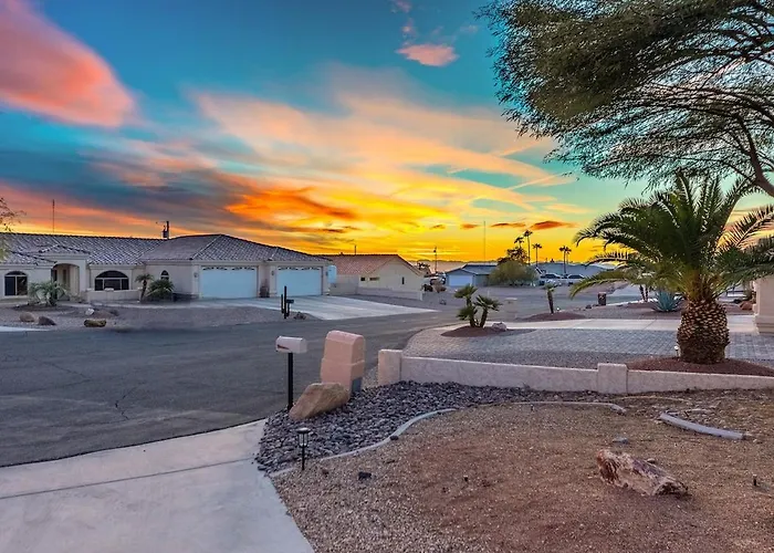 Havasu Aloha Pool Firepit Designed For Comfort
