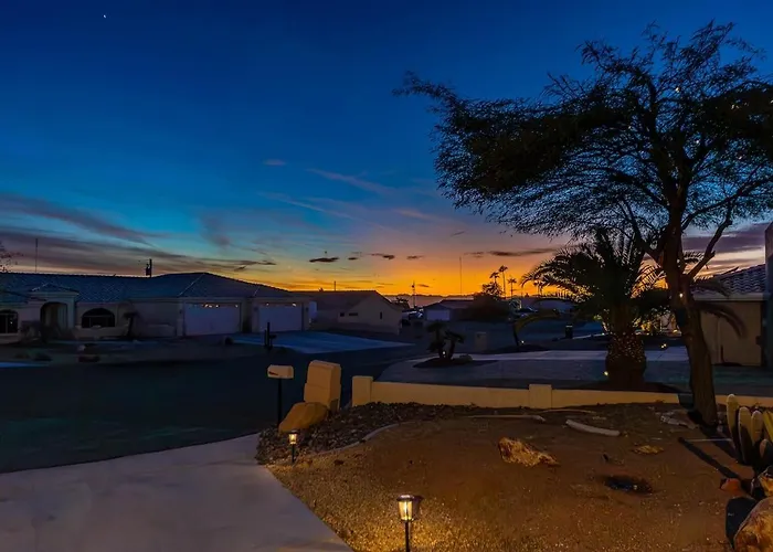 Holiday home Havasu Aloha Pool Firepit Designed For Comfort *